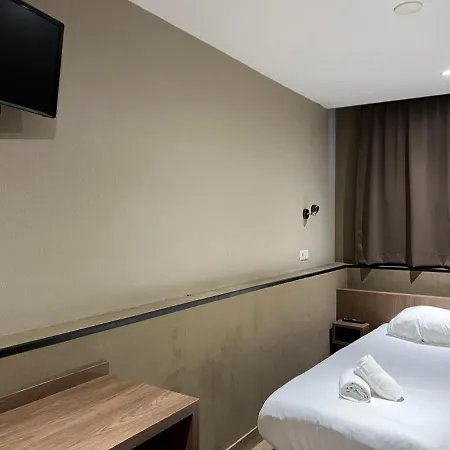 布洛瑟姆城酒店