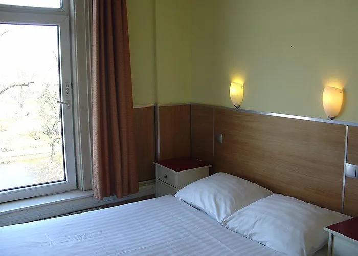 Blossoms 2* Amsterdam