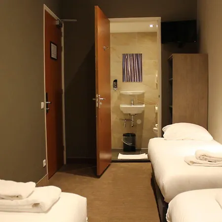 Hotel Blossoms City Hotel 2*