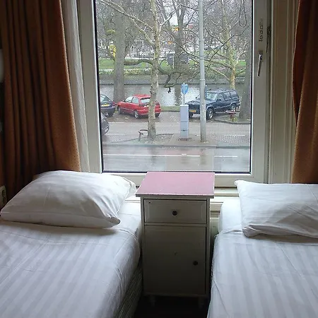 Blossoms City Hotel Hotel 2*